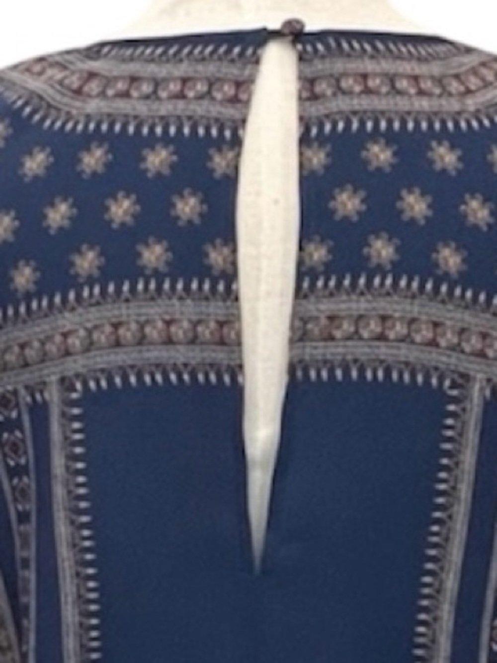 BCBGMaxAzria Blue Paisley Romper Size Small lace up With Bell Sleeves & Pockets - Picture 4 of 4